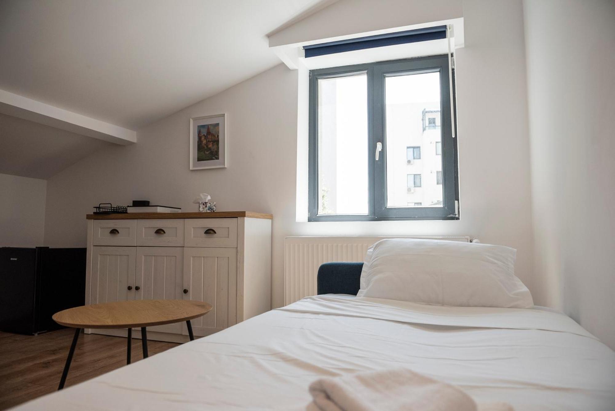 Lazynest Residence Bucharest Room photo