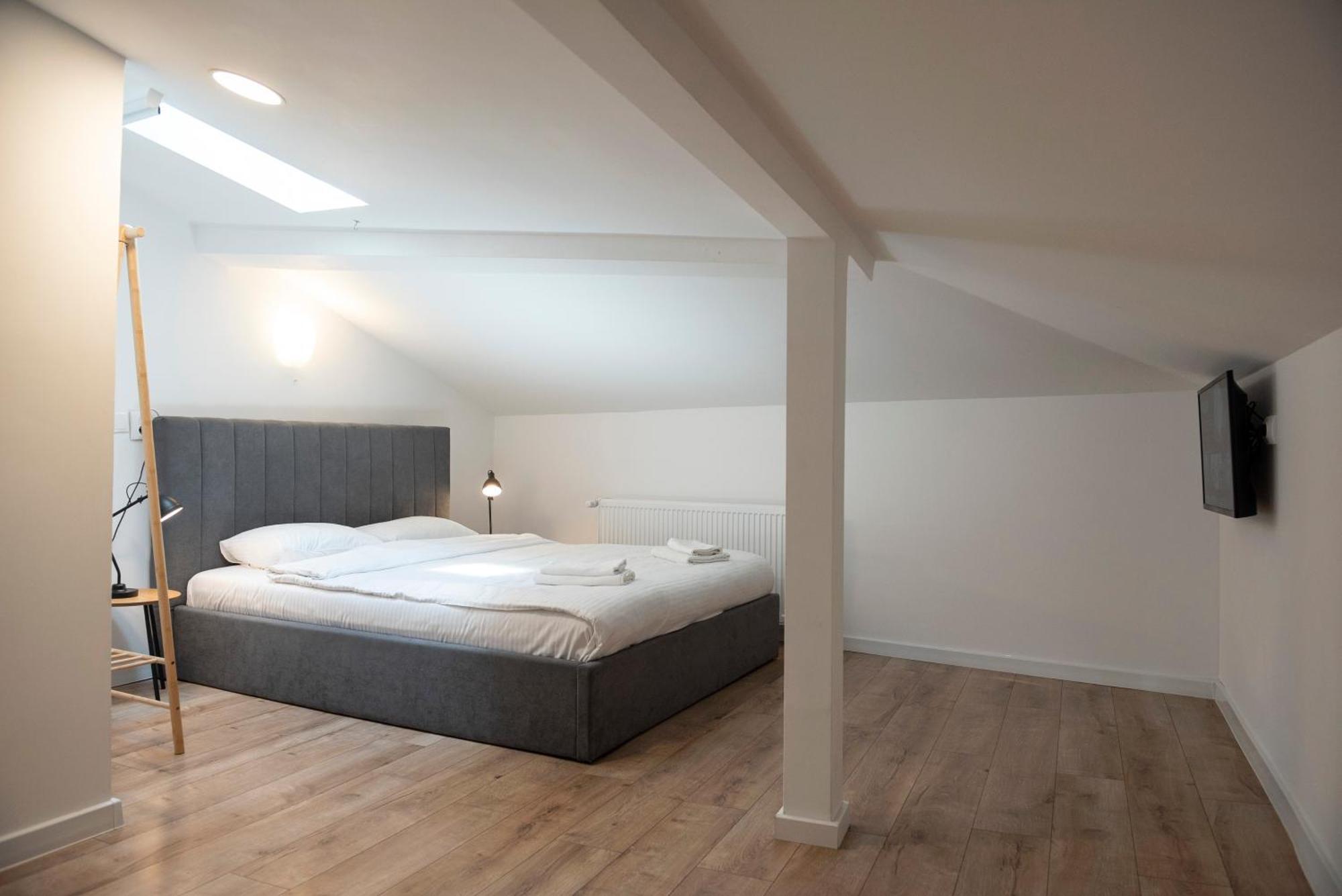 Lazynest Residence Bucharest Room photo