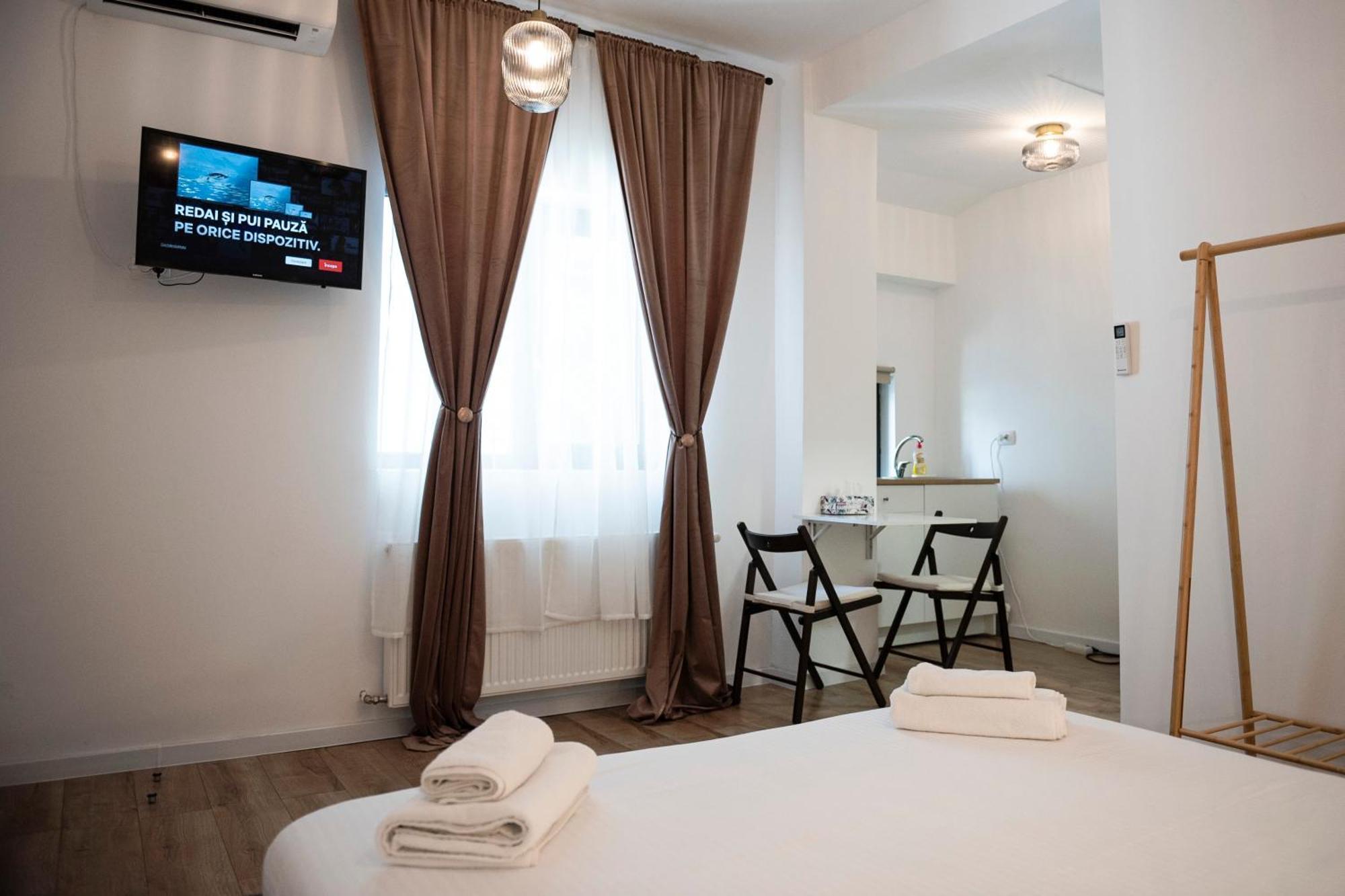 Lazynest Residence Bucharest Room photo